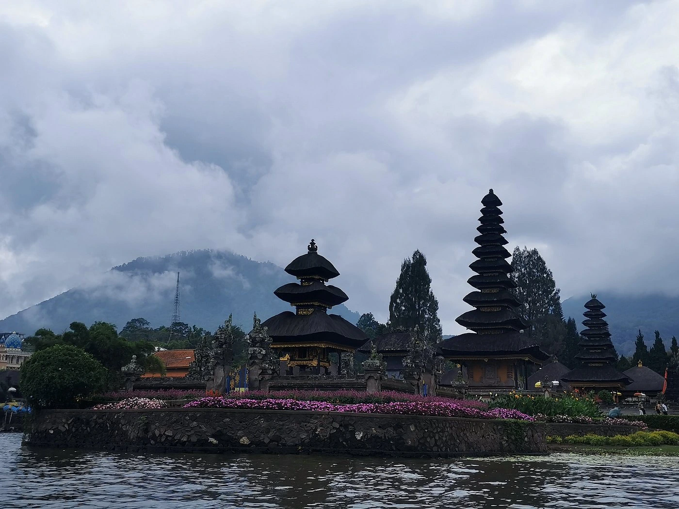 Traveler Photo 3